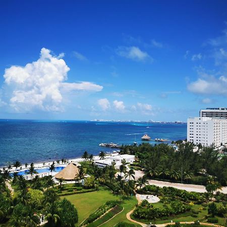 Pent House Amazing View Beachfront Cancun Bagian luar foto
