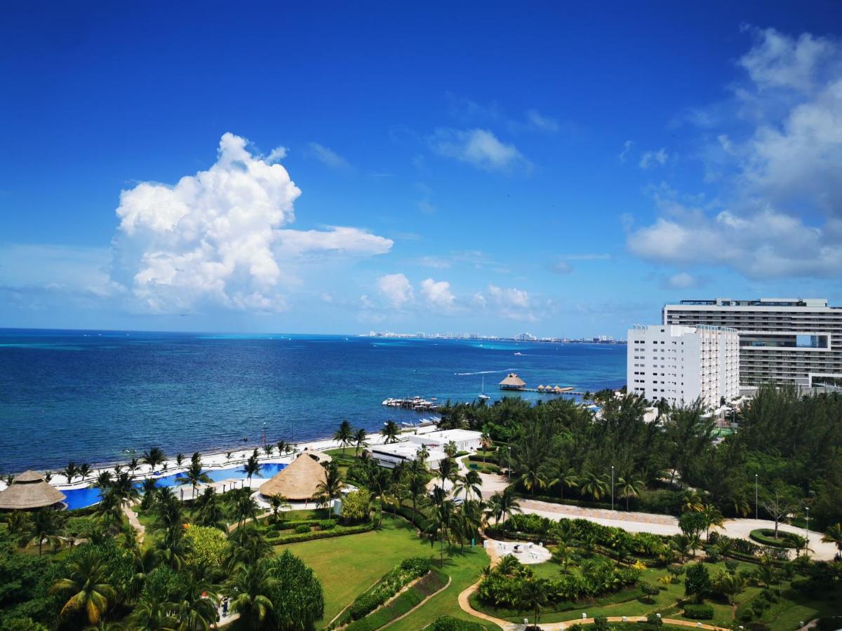 Pent House Amazing View Beachfront Cancun Bagian luar foto