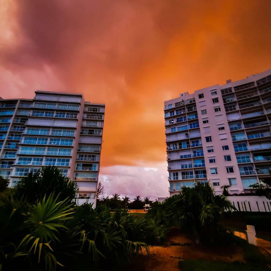 Pent House Amazing View Beachfront Cancun Bagian luar foto